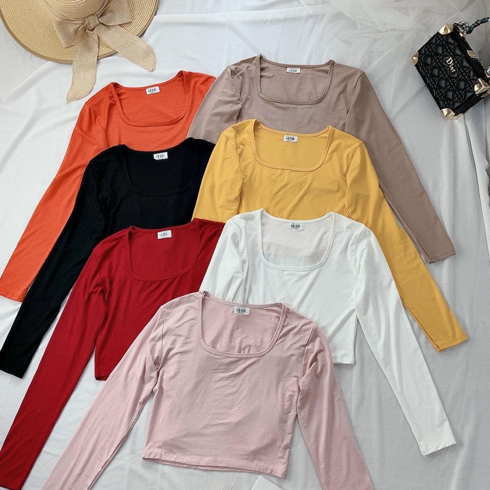 Áo Thun Lụa Cổ Vuông Dễ Thương