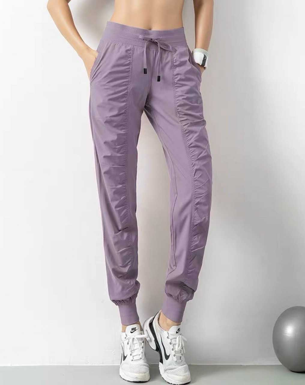 Quần jogger sport nữ vải dù cao cấp vải siêu mềm