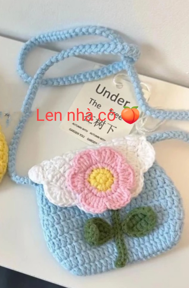 túi hoa đeo chéo dễ thương bằng len handmade