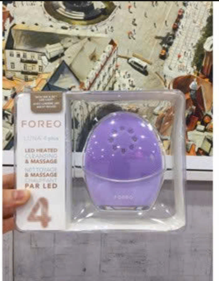 Máy rửa mặt và massage nâng cơ Foreo LUNA 3 Plus, LUNA 4 plus