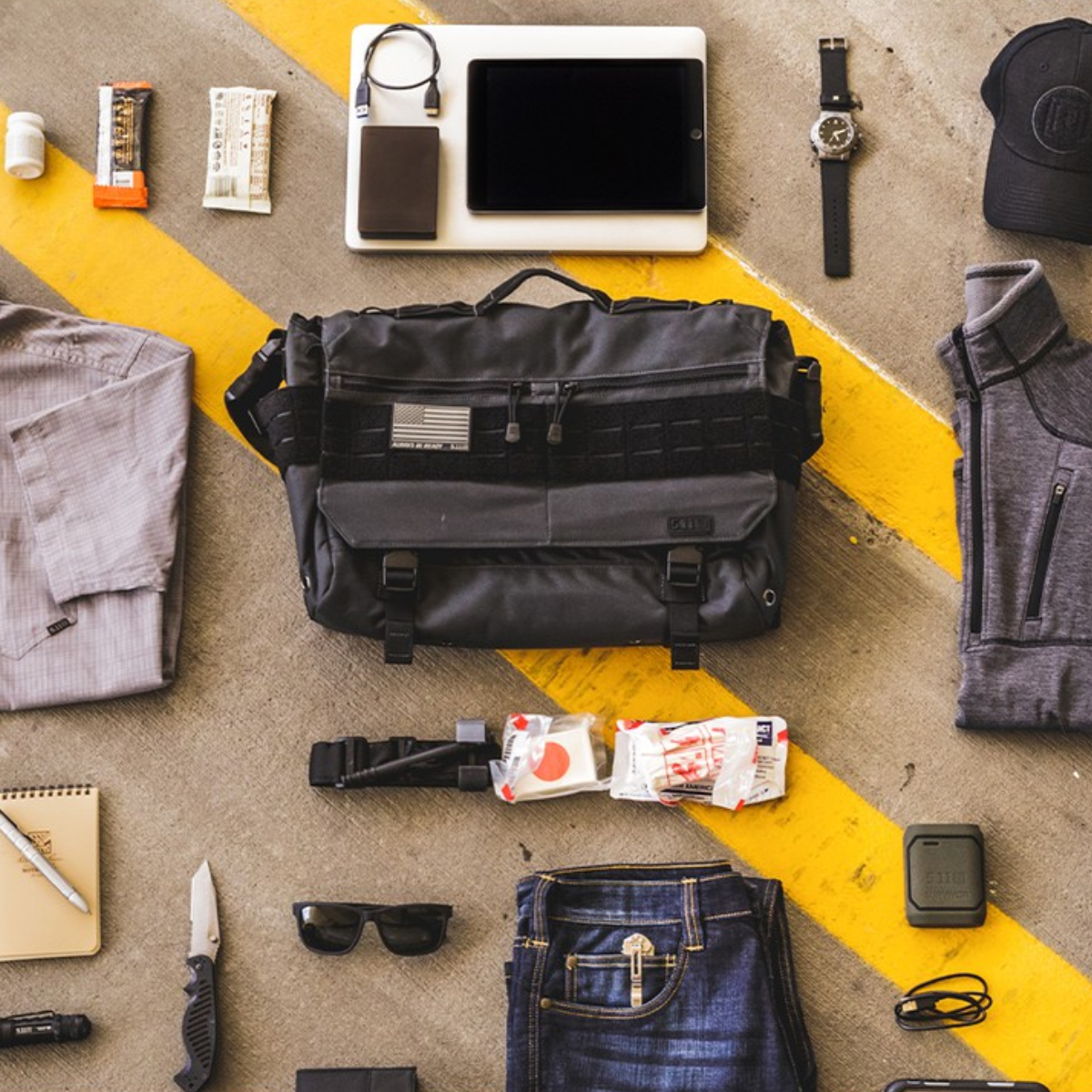 Cặp Đeo Chéo 5.11 TACTICAL RUSH DELIVERY MIKE 6L Chiến Thuật Quân Đội Kháng Nước Chống Bụi Dày Dặn