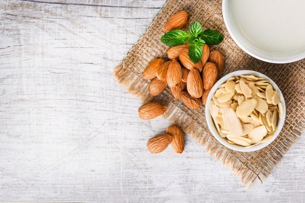 500gr HẠNH NHÂN RANG NGUYÊN VỊ (ALMOND)