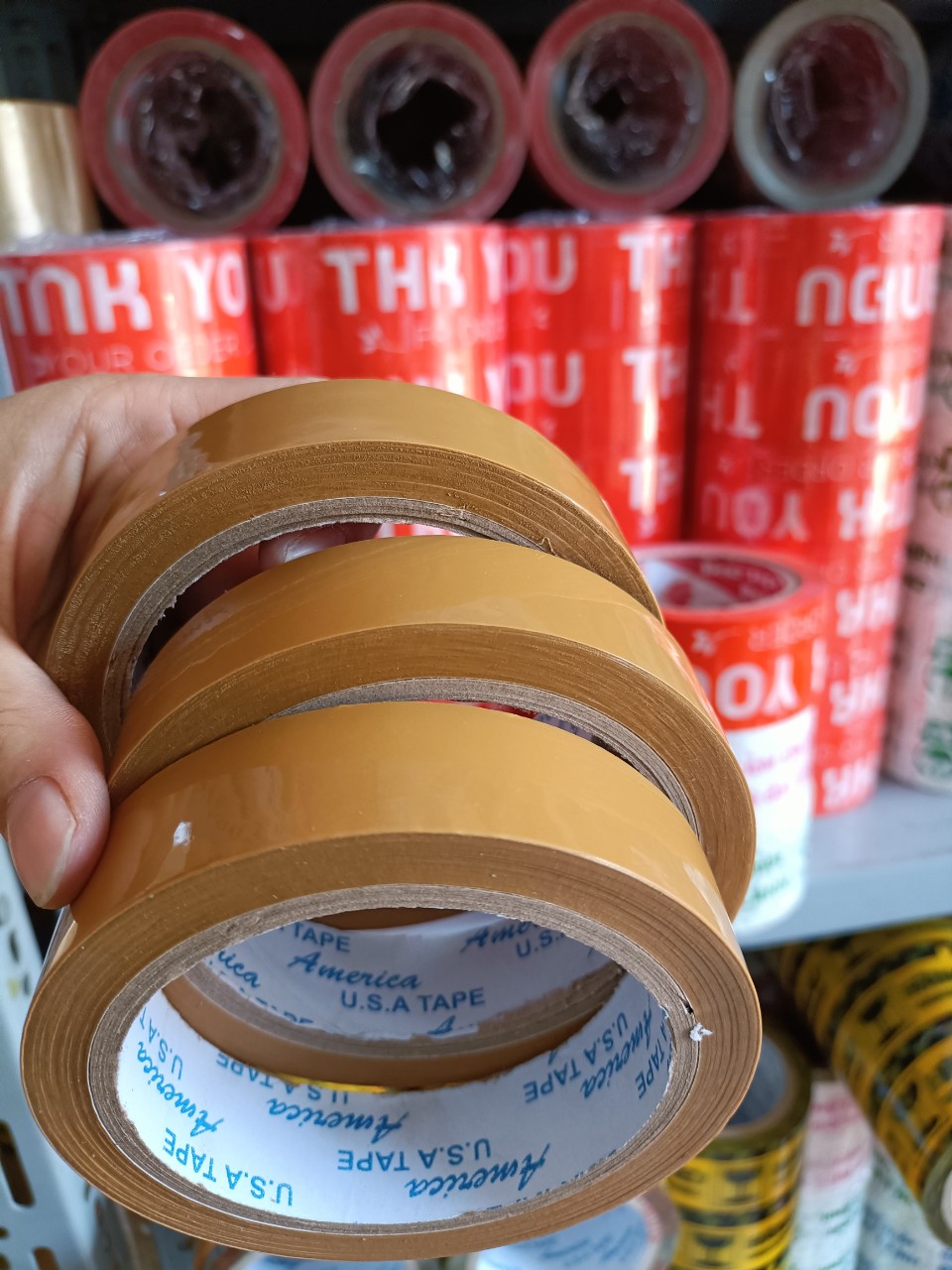 1 cuộn băng keo đục 24mm