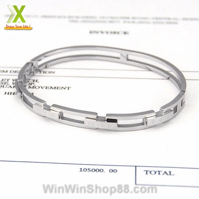 Vòng tay Titan số La Mã VT165 (Màu Bạc)