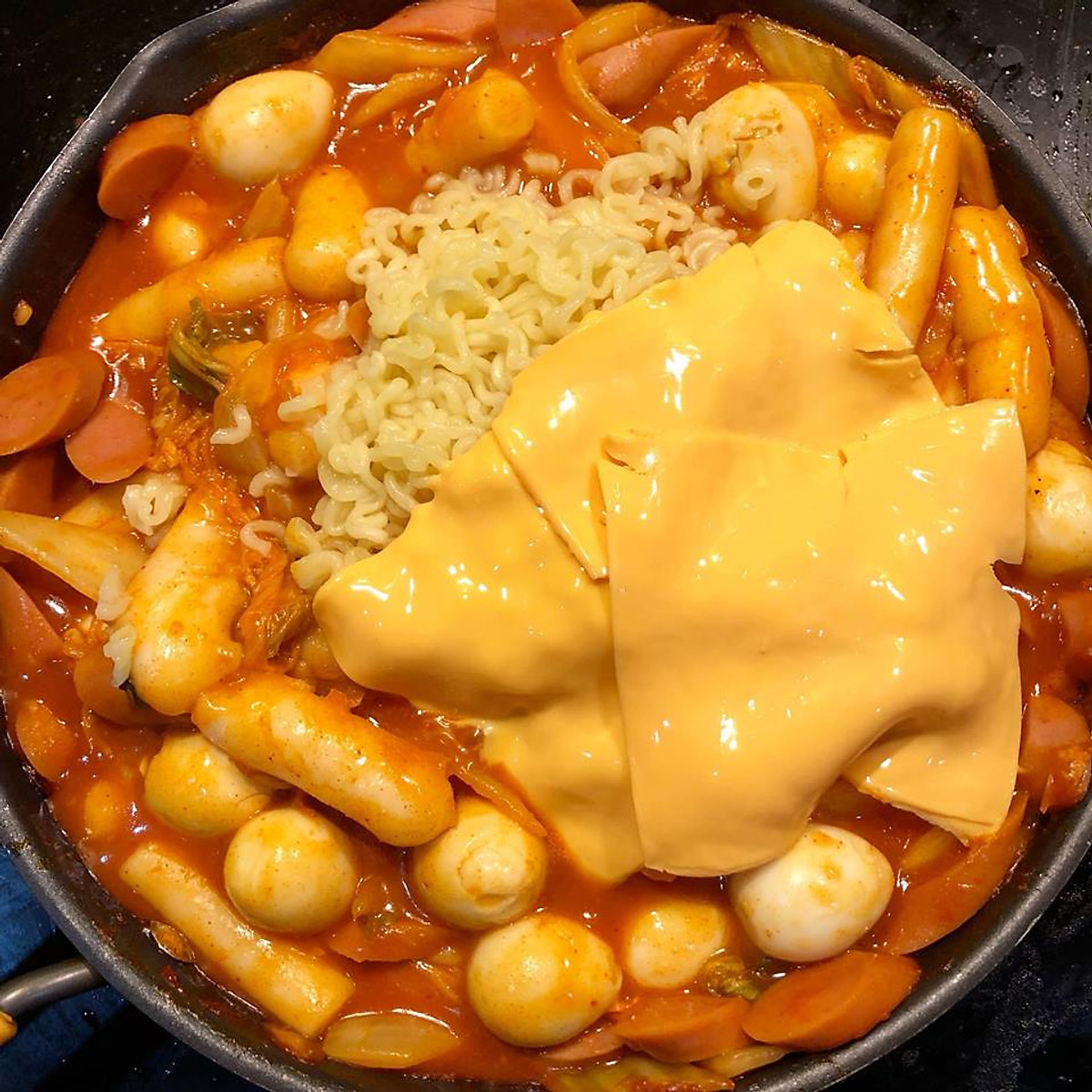 Set Lẩu Tokbokki -  kèm mỳ Koreno