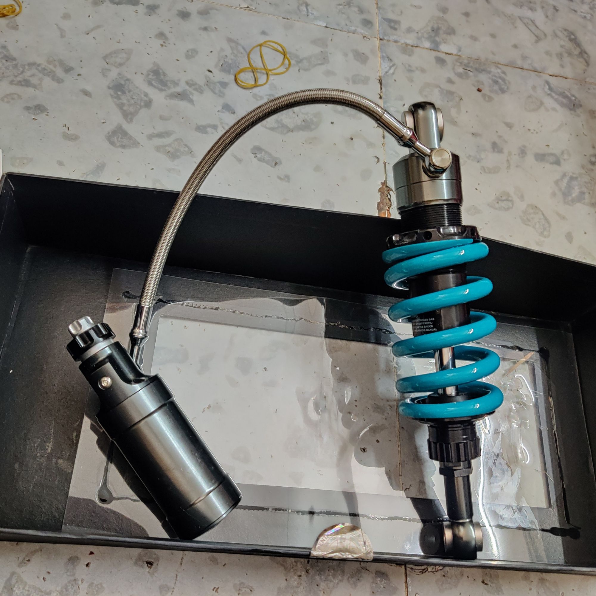 [HCM]phuộc ohlins bình dầu xoay 360 gắn ex winner satria sonic