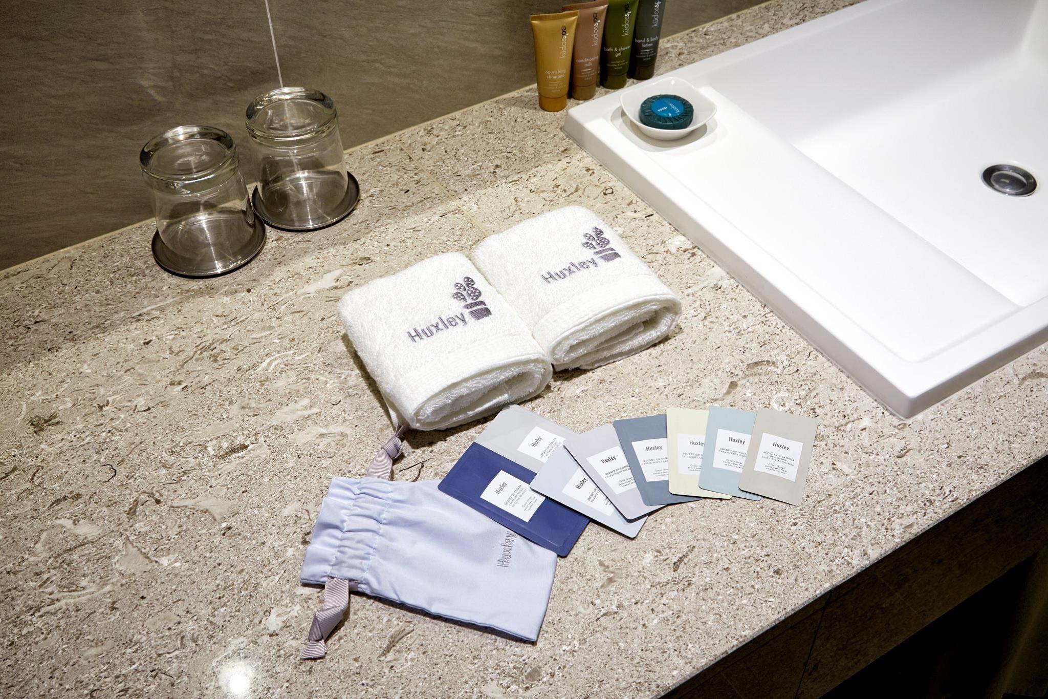 Sample Dưỡng Da Huxley - HAFA STORE