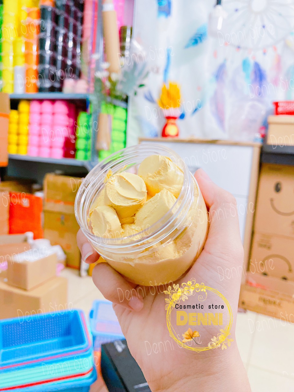 Hộp 200g Kem Cốt Thái gồm 36 loại phôi kem mặt thái dưỡng trắng da