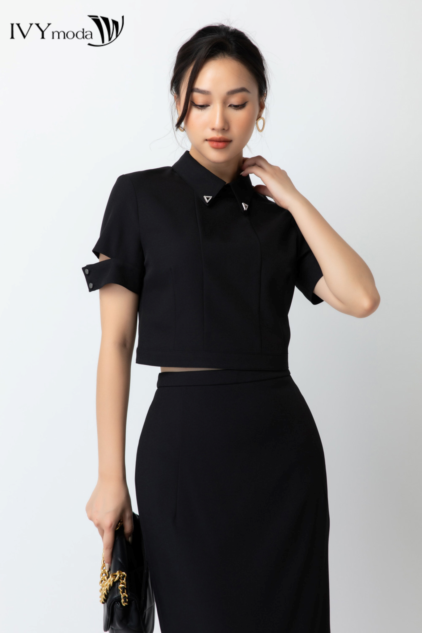 Chân váy bút chì dáng Basic xẻ sau IVY moda MS 31M6601