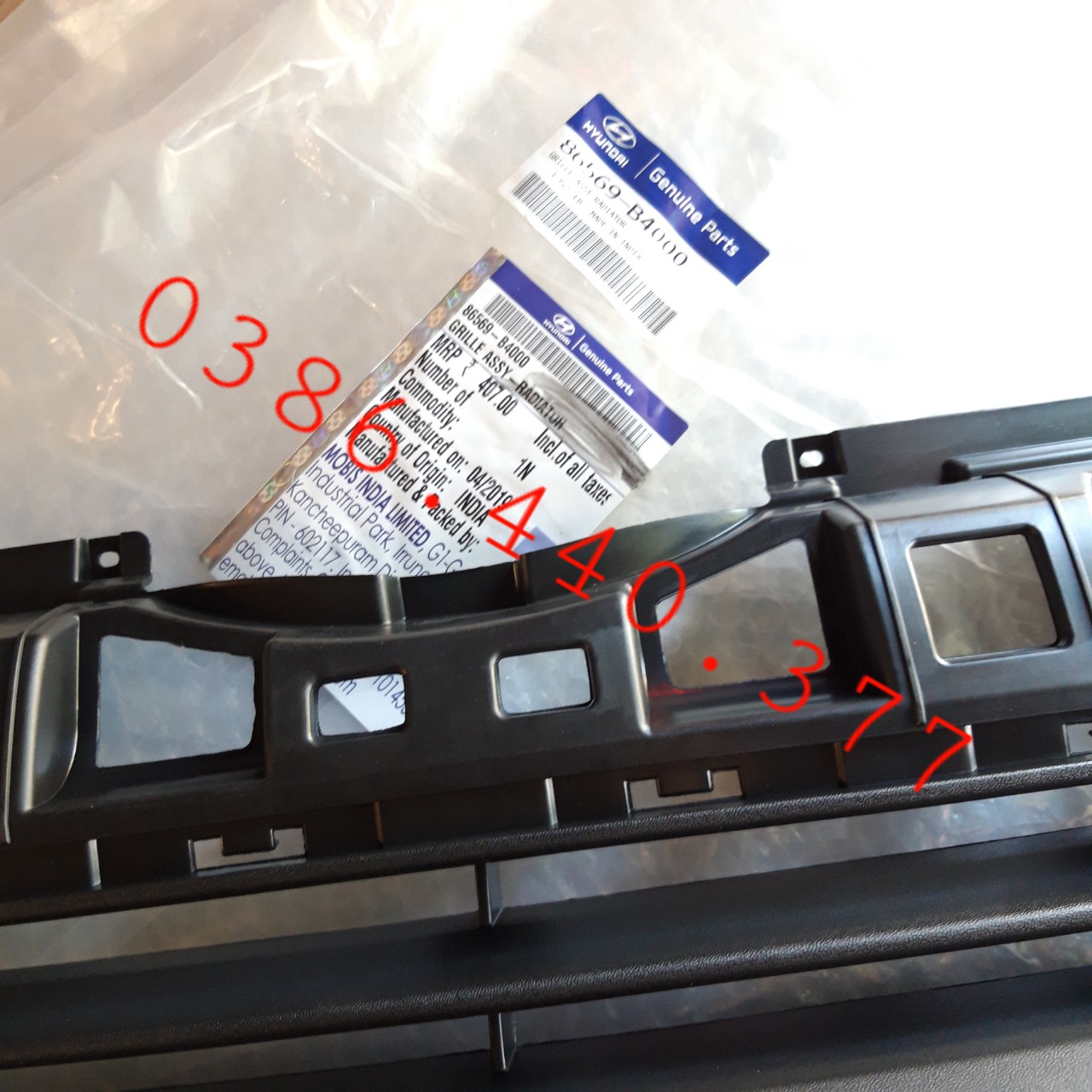 Lưới gió cản trước Grand I10 Xịn