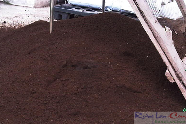 [HCM]Phân trùn quế (đã qua xử lý) Sfarm PB01 (túi =2kg)