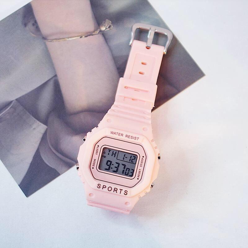 Đồng hồ điện tử nam nữ Sport màu hồng SC440