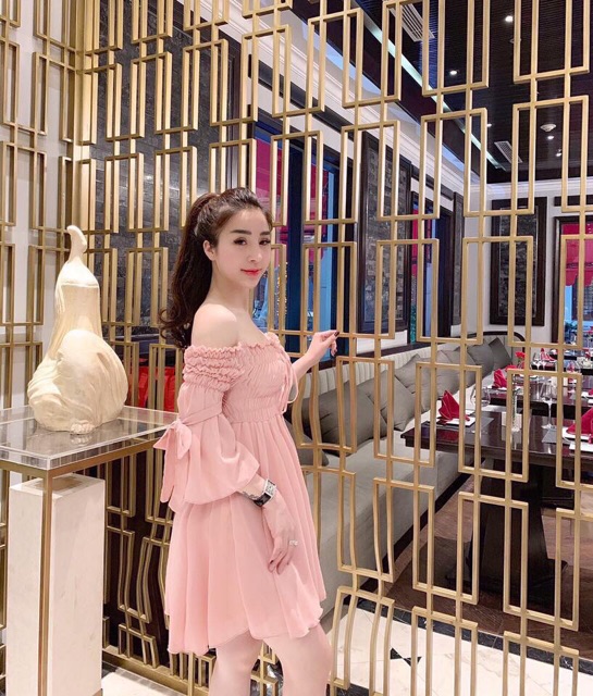 ĐẦM BẸT VAI BÁNH BÈO