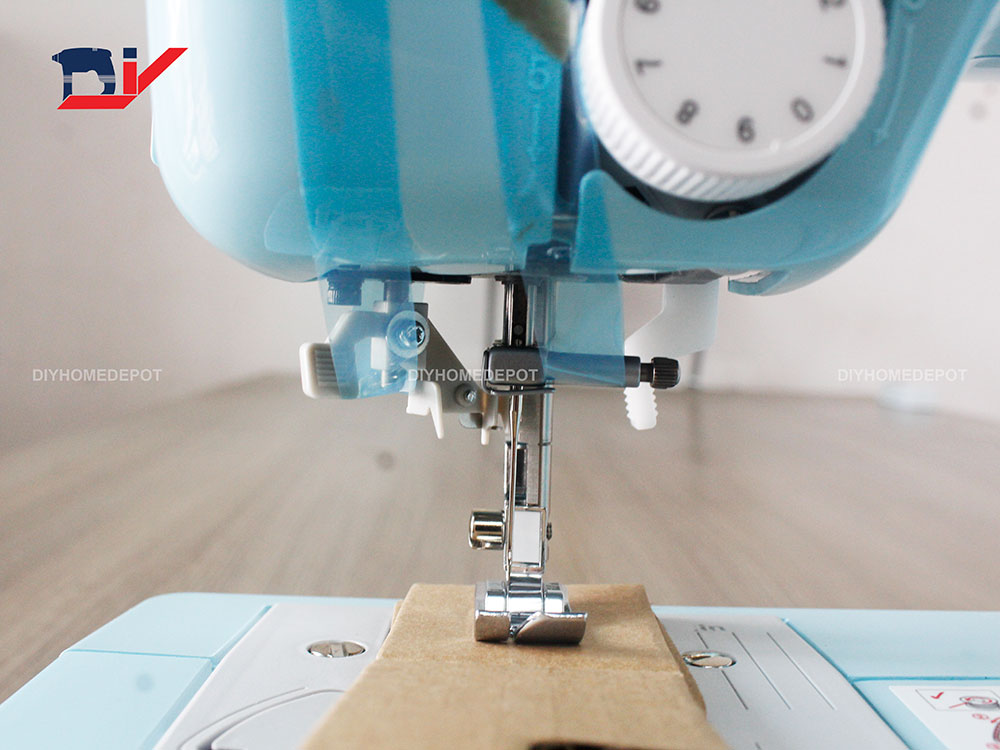 Brother Jk17B Household Sewing Machine