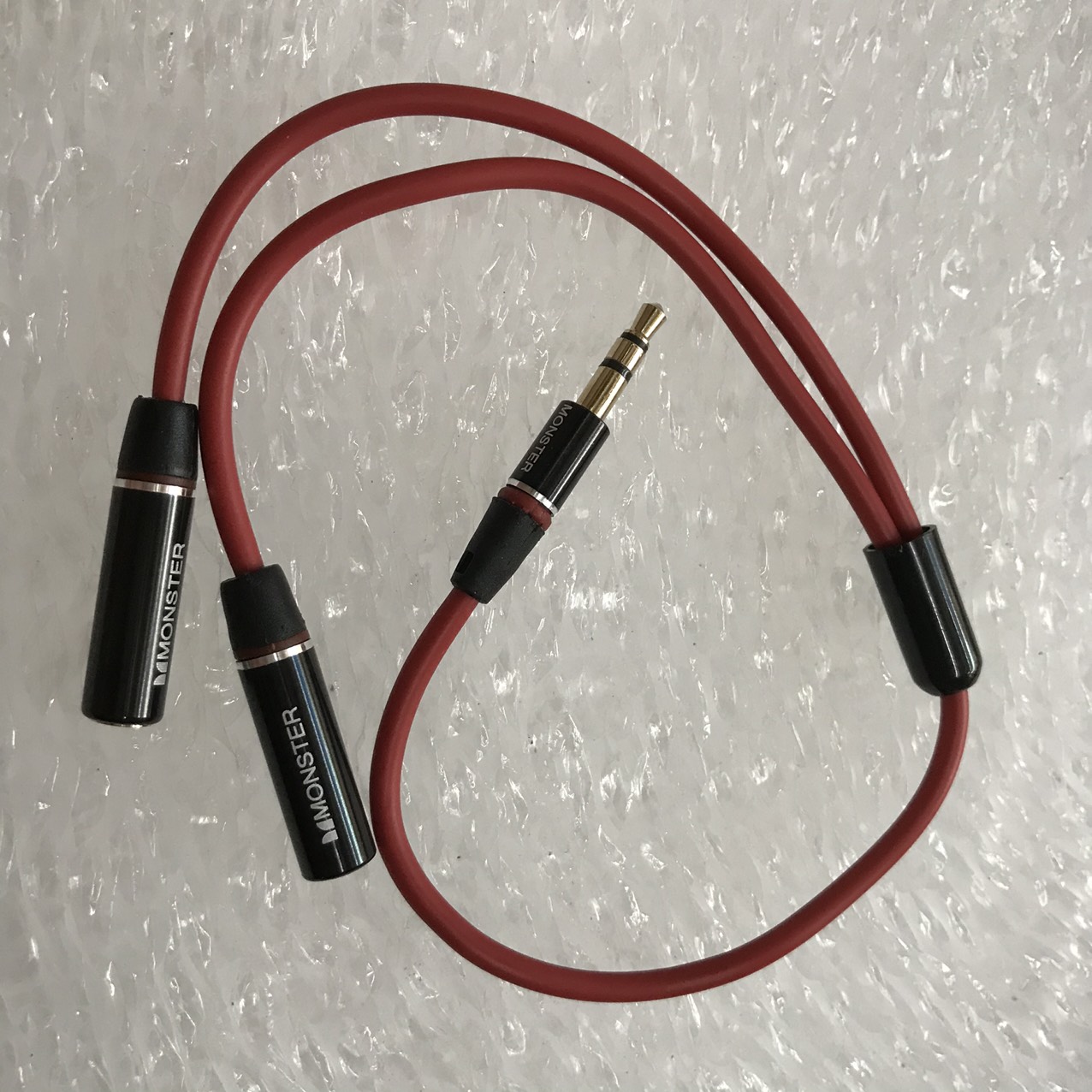 Dây chia jack loa chuẩn 3.5 từ 1 ra 2