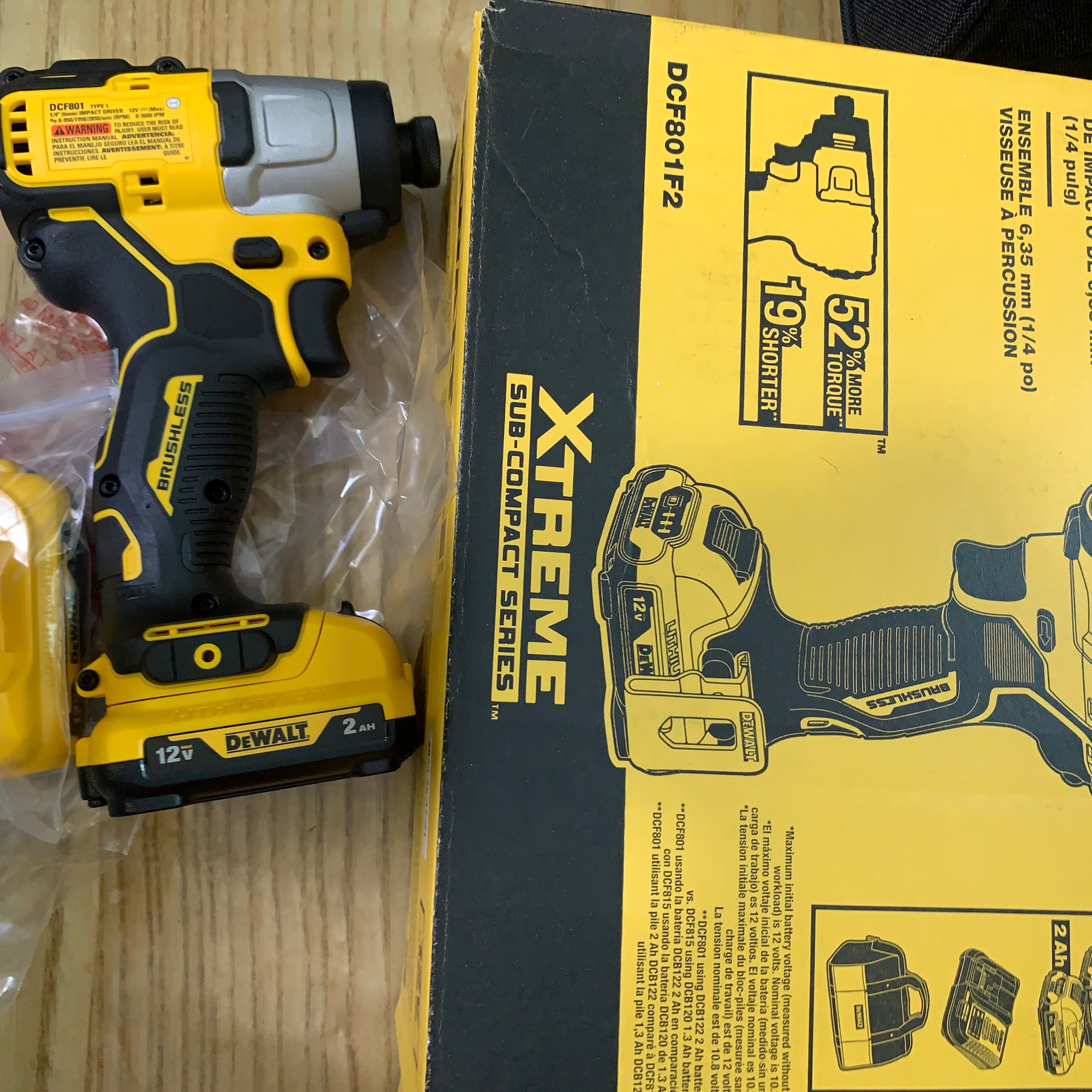 [HCM]máy bắt vít dewalt DCF801F2 MÁY BẮT VÍT DEWALT DCF801F2