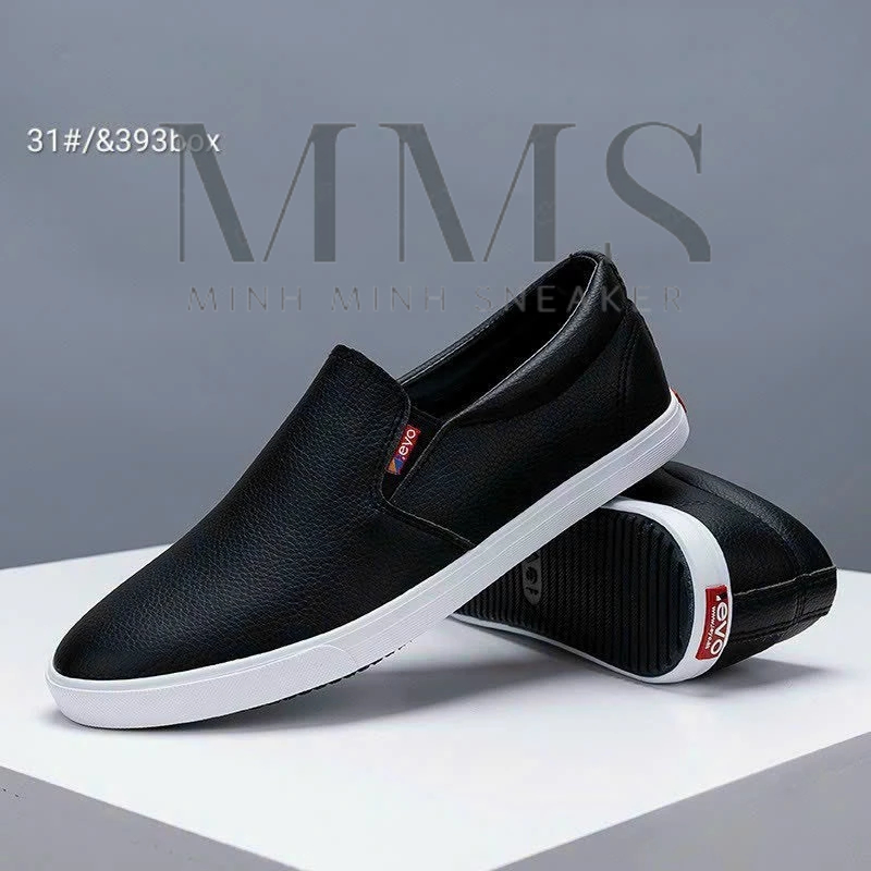 Excellent grade Leyo leather loafers