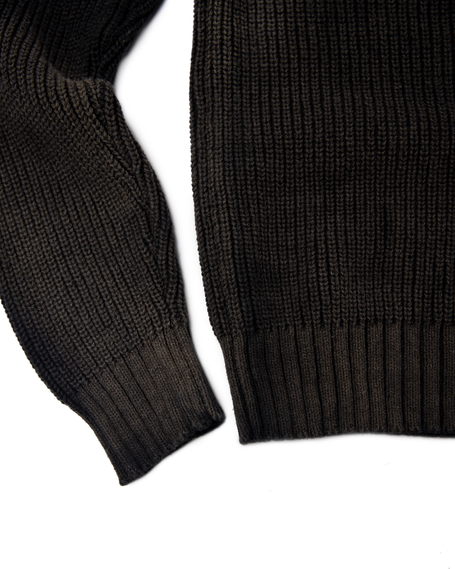 LOGO WASHED BLACK KNIT SWEATER