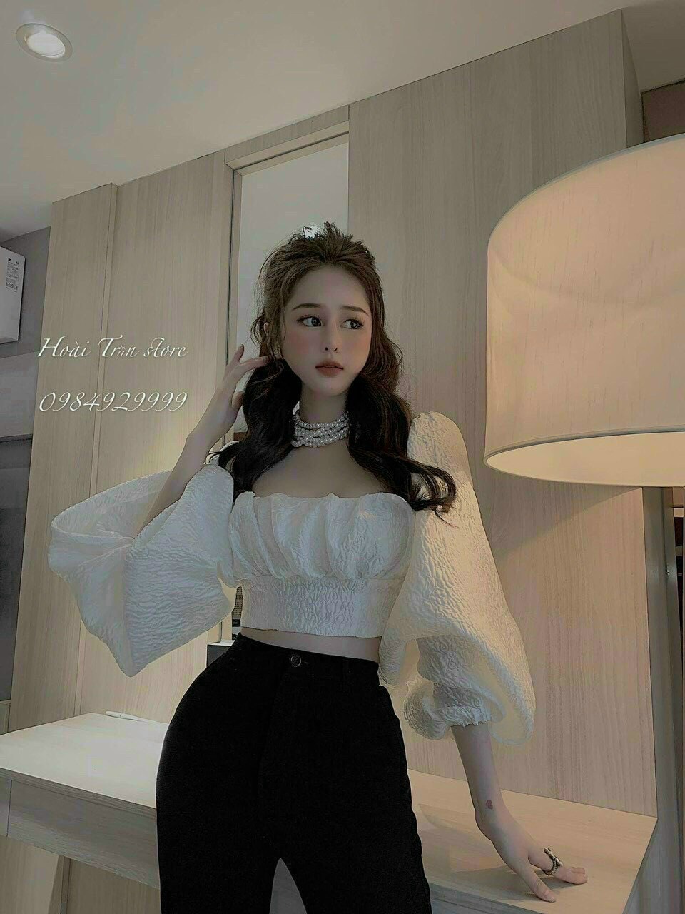 Áo Voan Croptop Tay Phồng Cổ Vuông Có Đai Thun Lung Kèm Nơ Dây Cột Nơ Bảng Bự Sang Trọng TTKXA0132