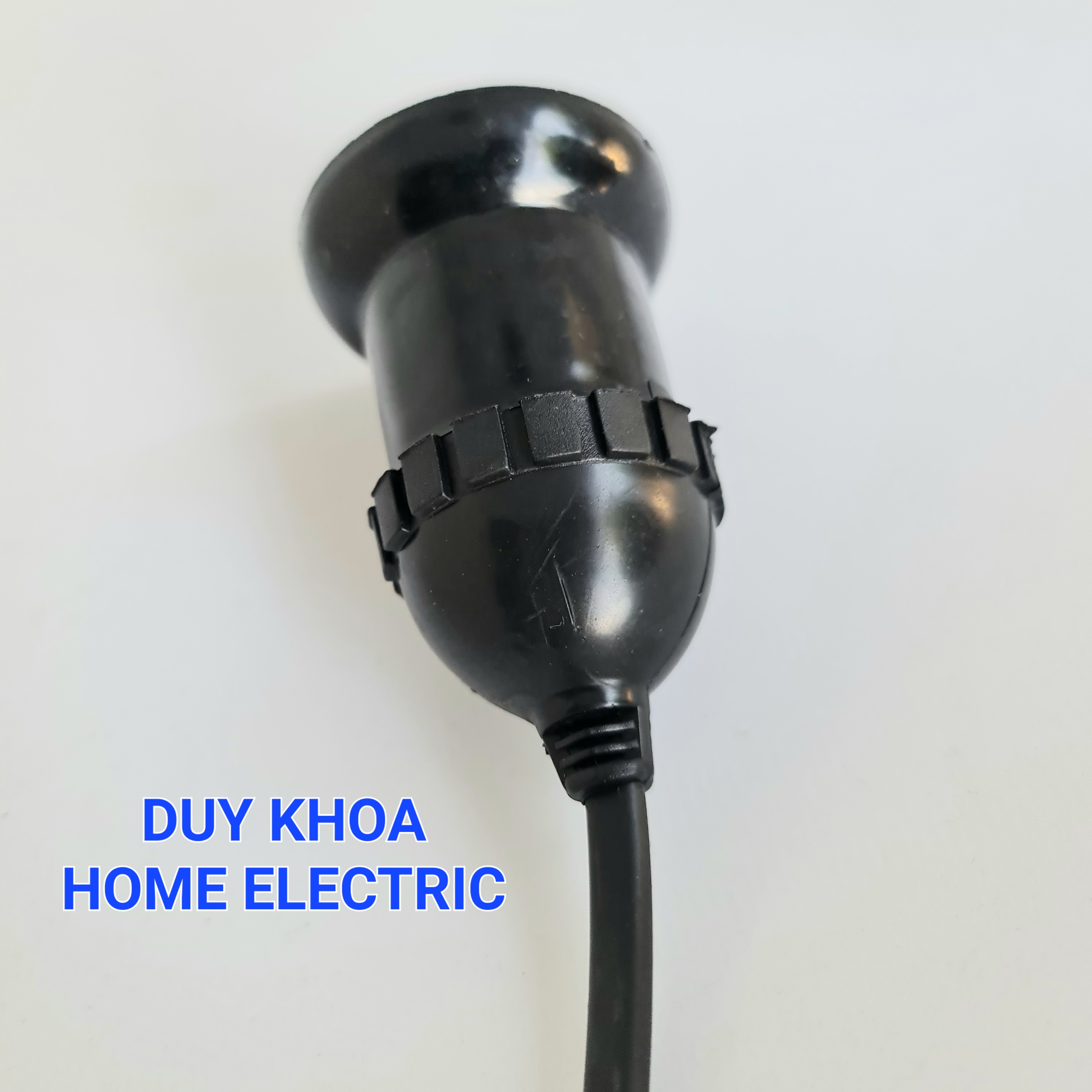 Đui Đèn E27 Đúc Kín Nước Có Dây 12cm
