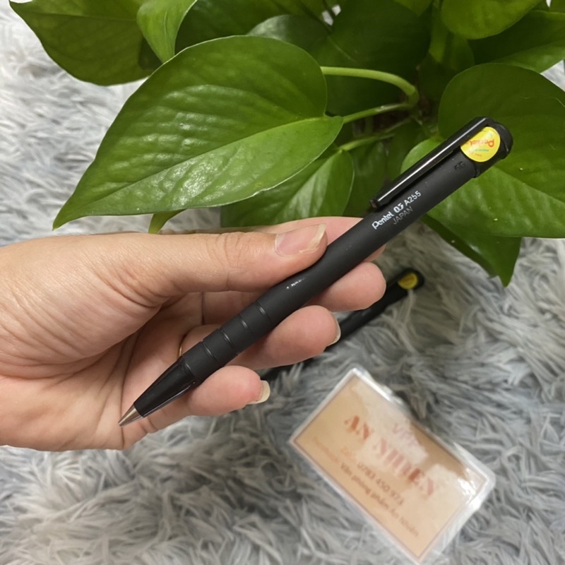 Bút Chì Bấm Pentel Ngòi 0.5mm A255