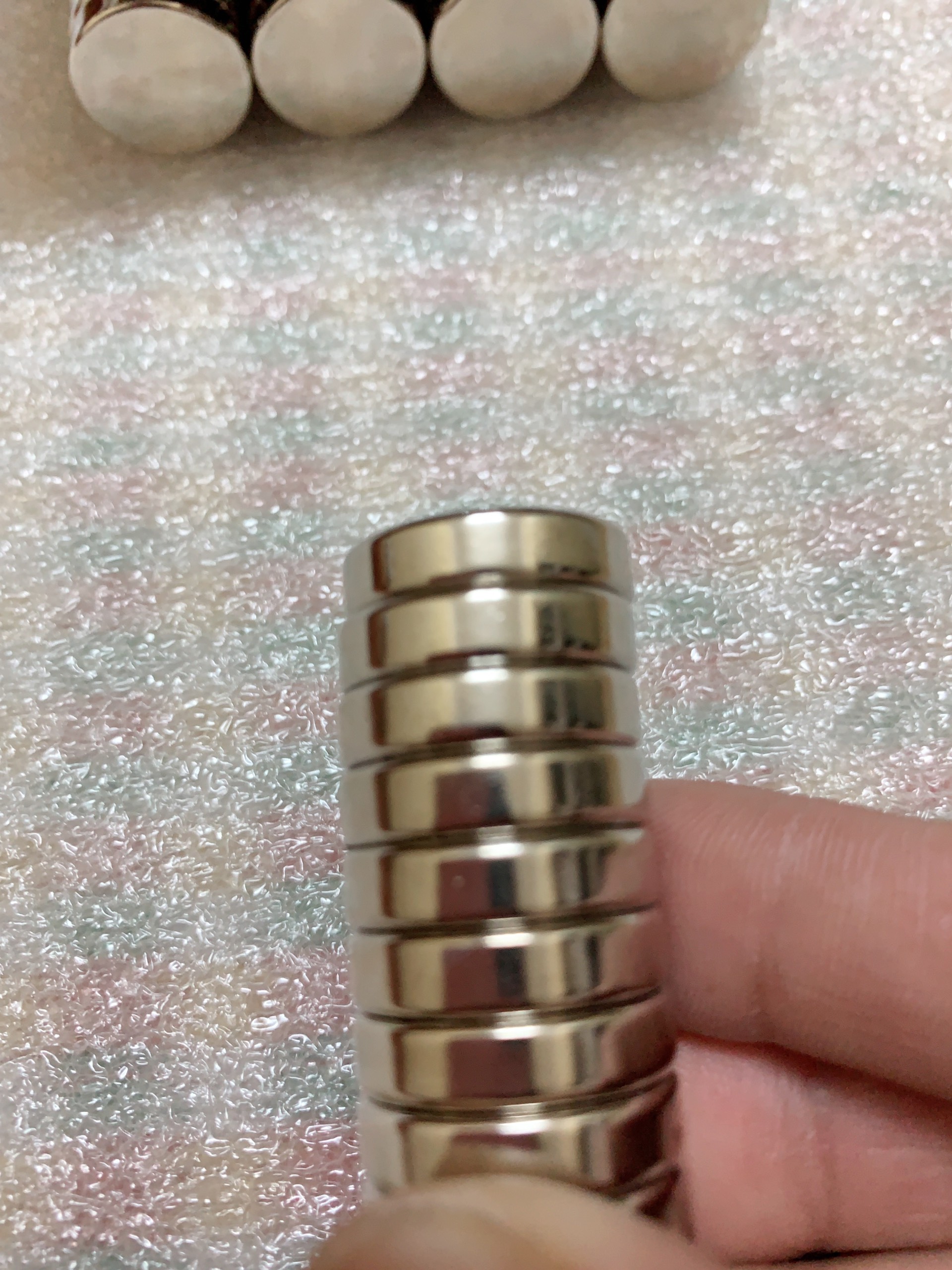 Nam châm viên trắng đất hiếm 20x5mm