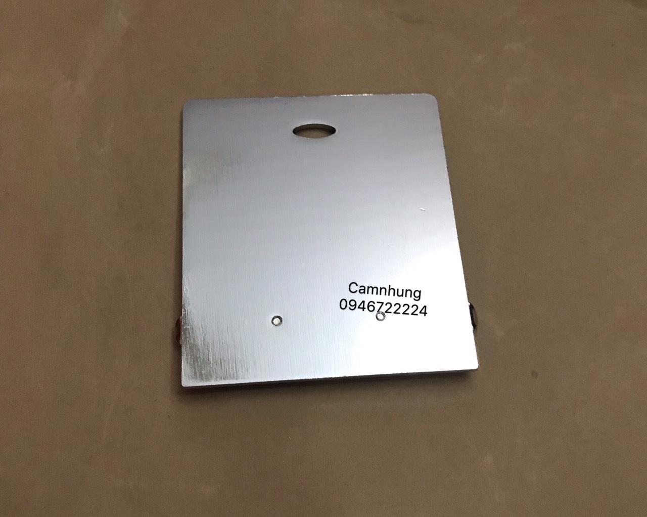 MẶT VUÔNG MÁY MAY GIA ĐÌNH  CON BƯỚM