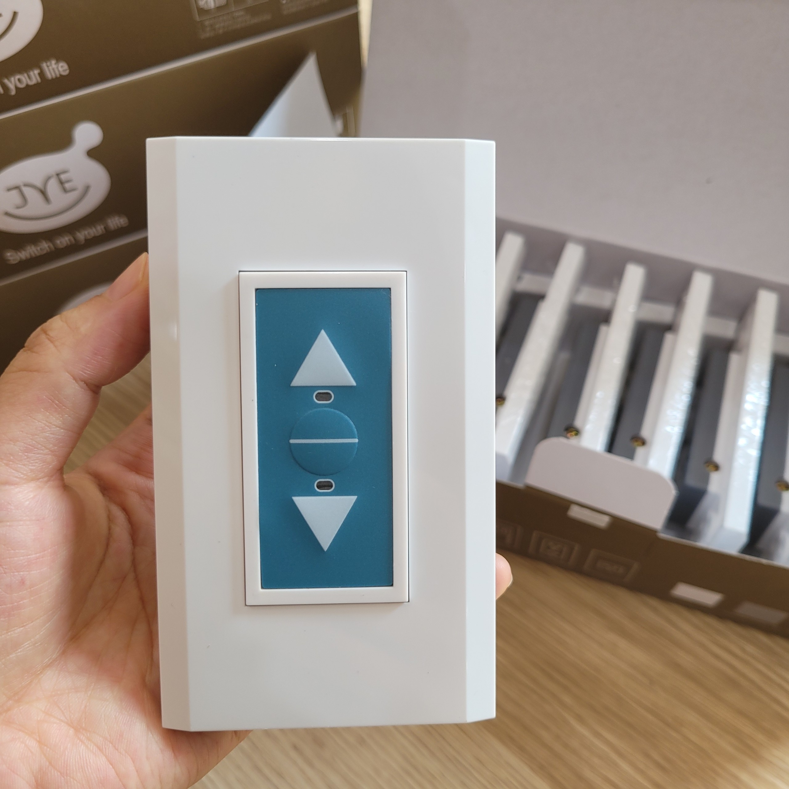 Jy-pb3 Li embedded push button for rolling door. Rolling door wall switch. 2 years warranty