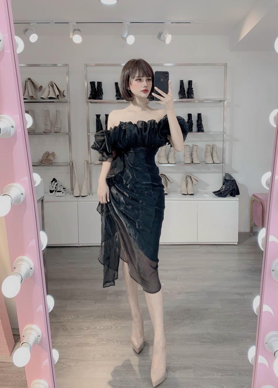Đầm Ôm Voan Tơ Y Hình
