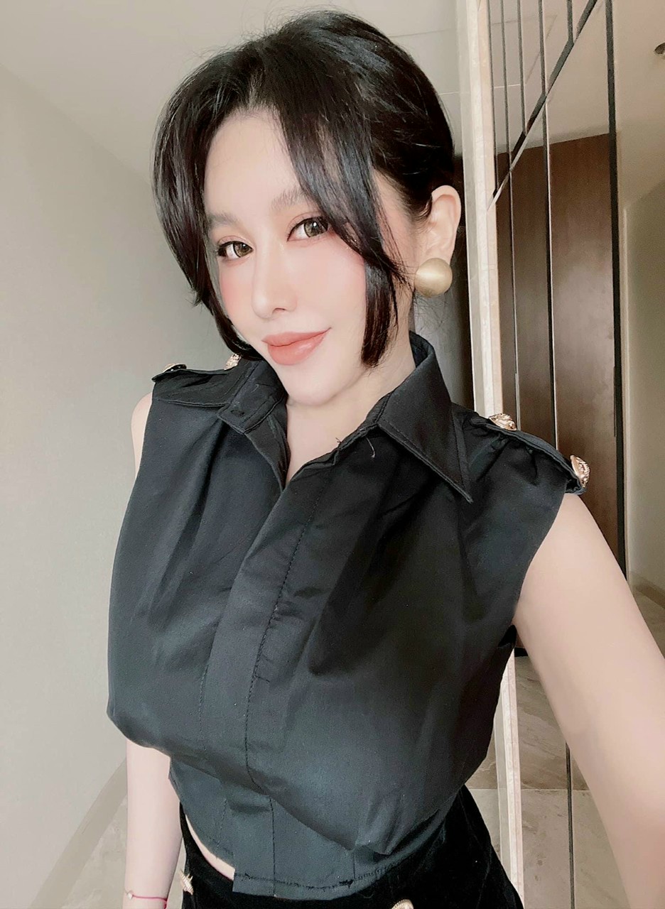 [HCM]Áo Ba Lỗ Phối Nút Xinh Đẹp ️️️️