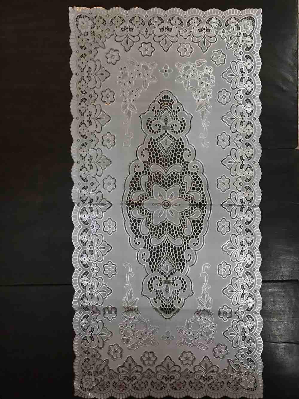 Khăn trải bàn nhựa 50cm 110cm