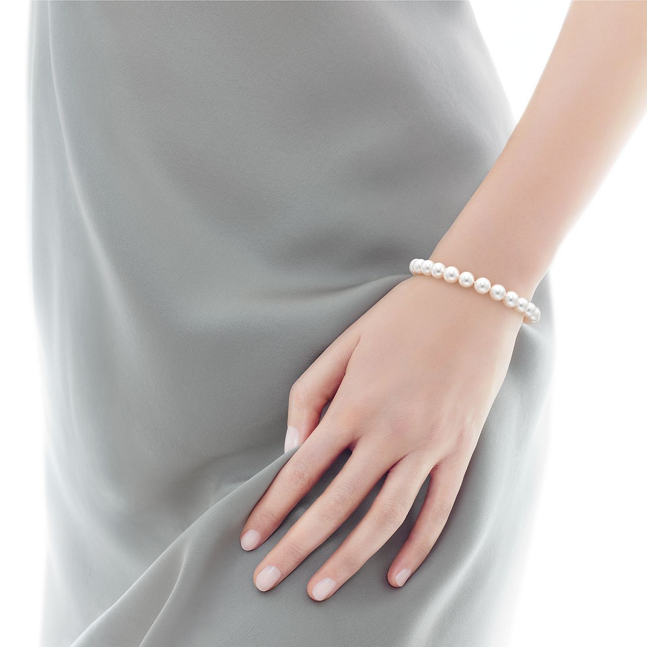 Vòng  tay Ngọc Trai thương hiệu Opal