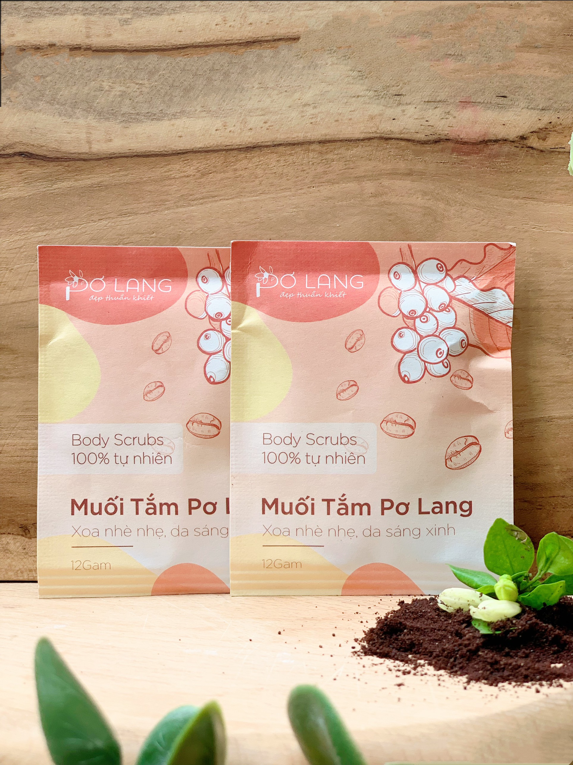 Muối tắm giảm mụn lưng Pơ Lang túi 12 gam (100% Thiên nhiên với dưỡng chất bơ tươi và cà phê Robusta Honey rang mộc)