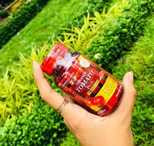 Viên uống trắng da cà chua Tomato Plus Thái Lan