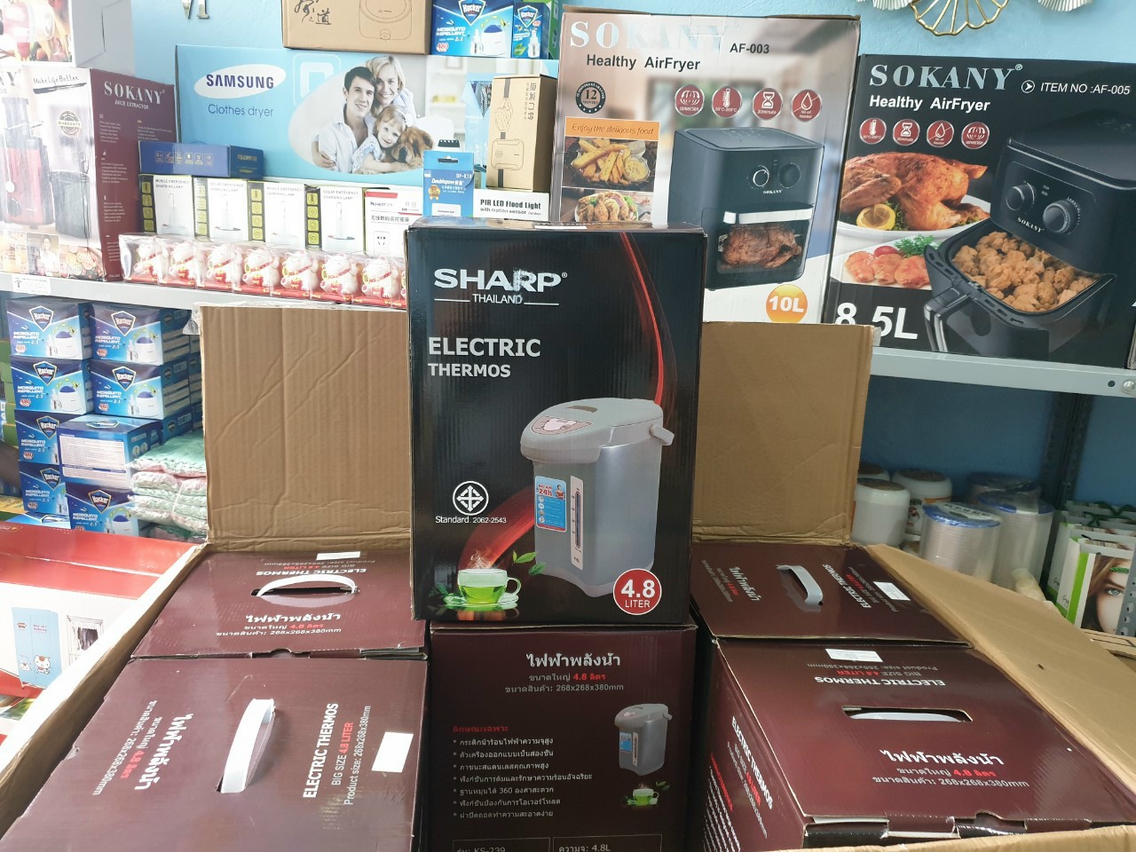 BÌNH THỦY ĐIỆN SHARP 4.8L - HÀNG XUẤT THAILAND