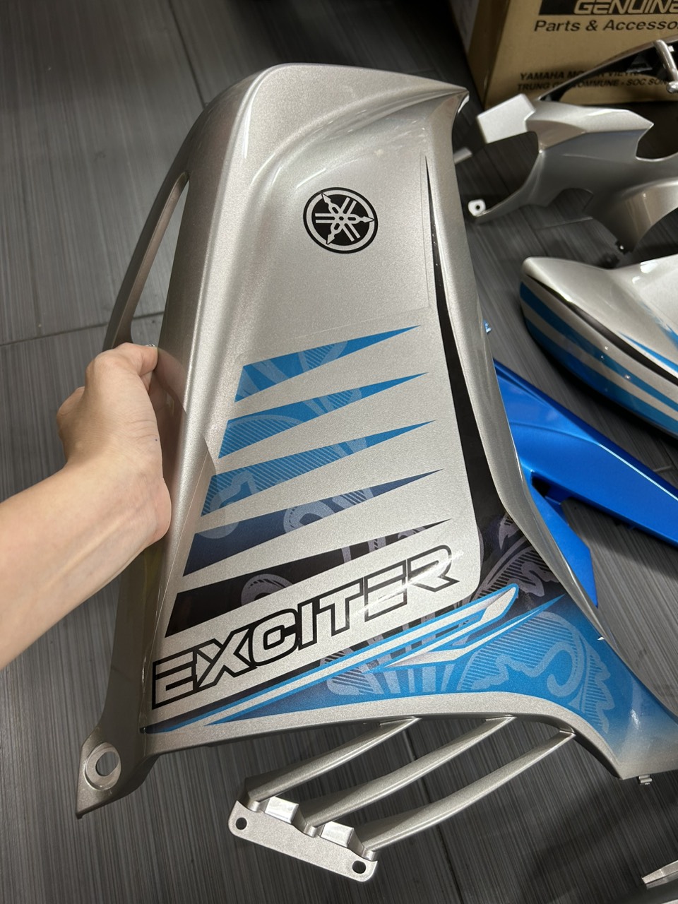 Dàn áo Ex 135 bạc xanh côn tự động