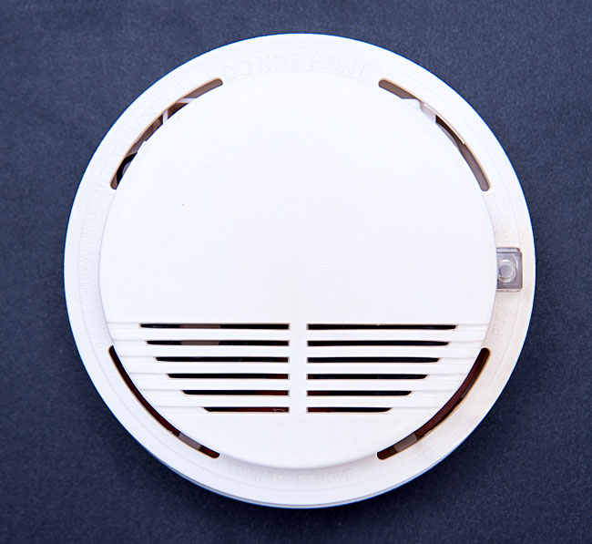 Máy Báo Cháy Cảm Biến Khói Smoke Alarm