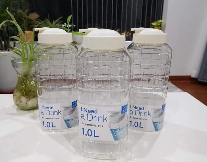 Bình Nước Nhựa Dung Tích 1Lít Lock&lock