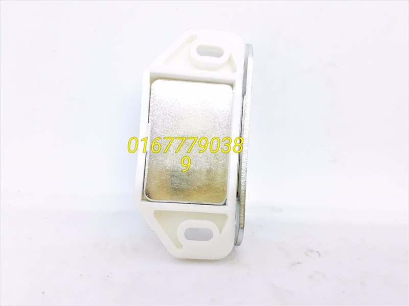 [HCM]hít cửa tủ