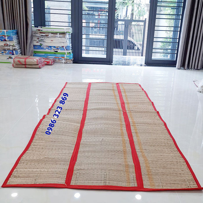 Chiếu văn phòng - Chiếu du lịch xếp gấp gọn nhẹ