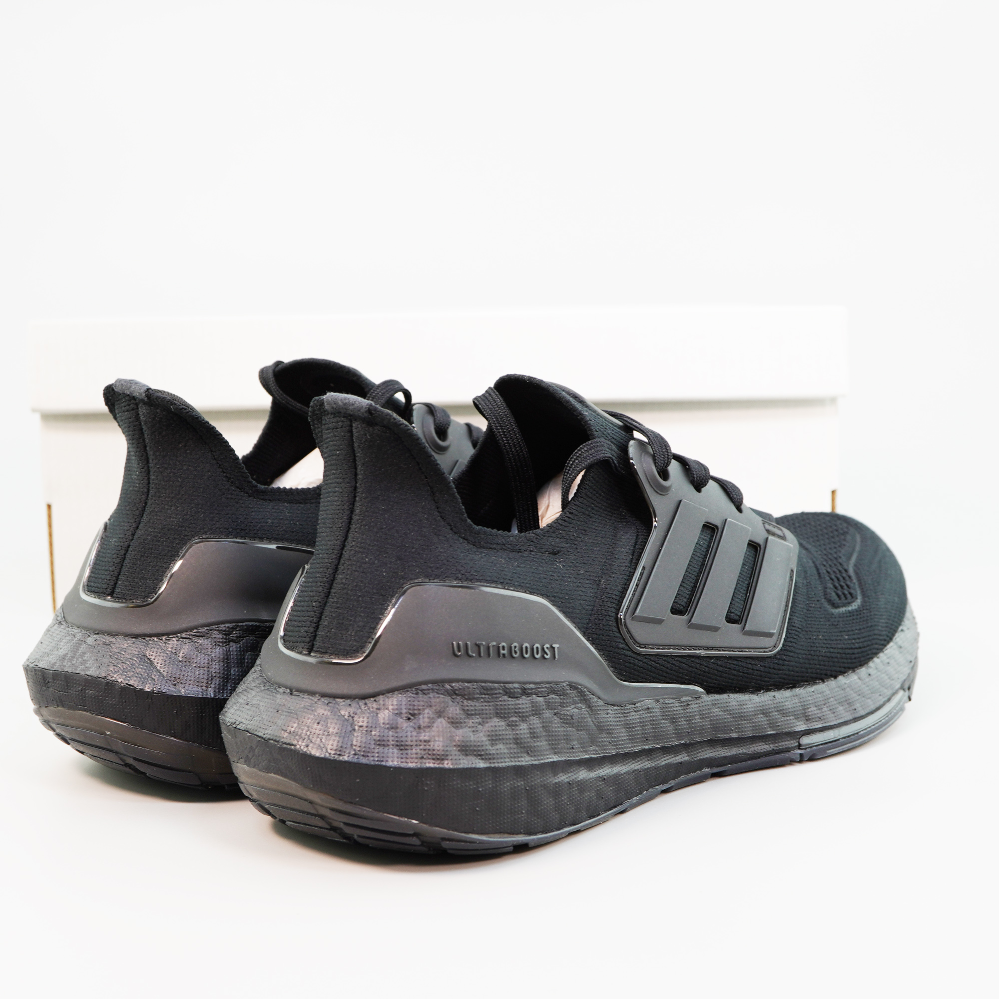 [HOÀN TIỀN MAX 6%] Giày Ultra Boost 22 ' Triple Black '