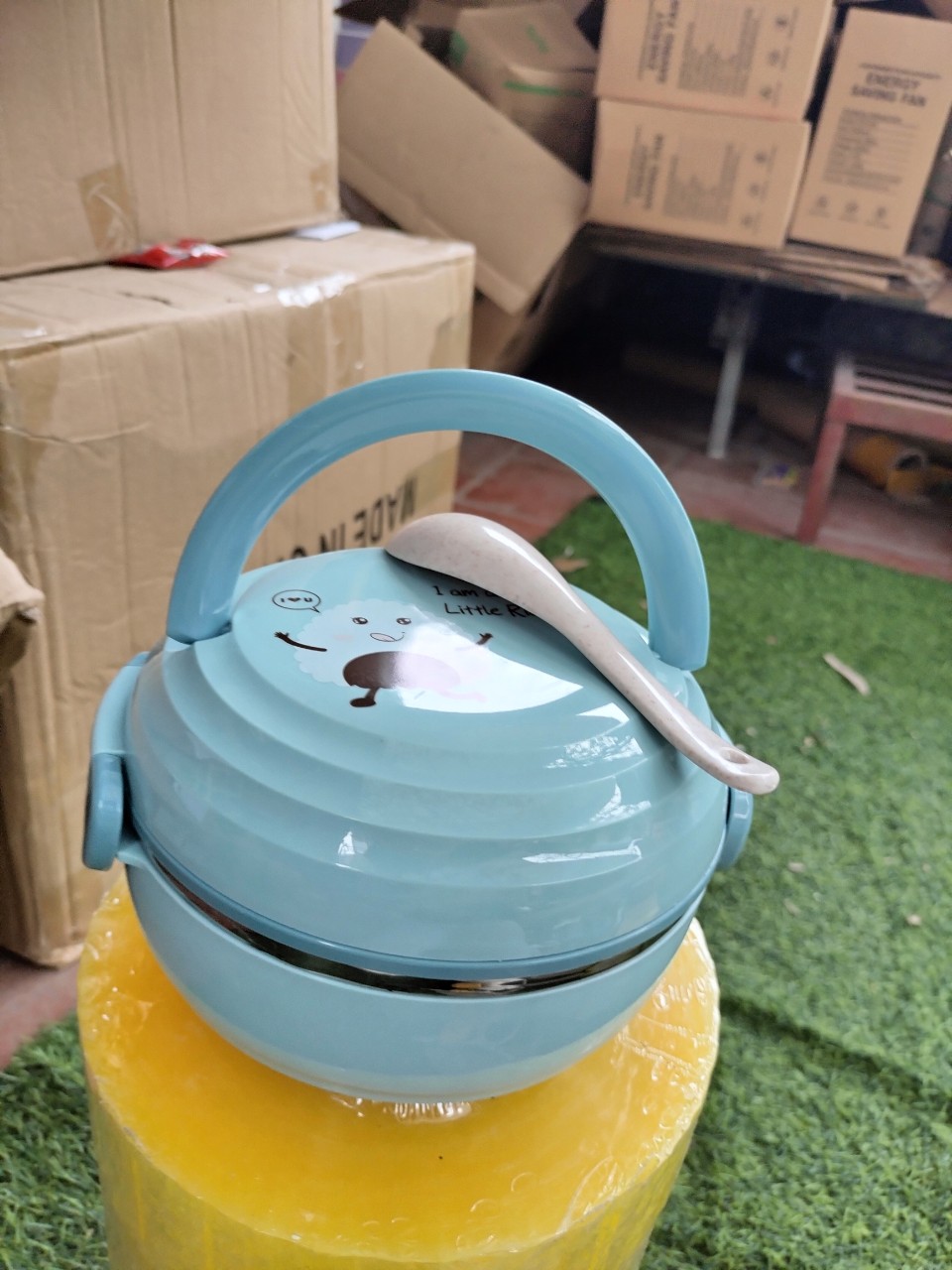 Bowl Noodles with lid stainless steel heat preservation cute have straps, CA eat noodles with lid, bowl face noodles with cover yellow duck cute keep the phone