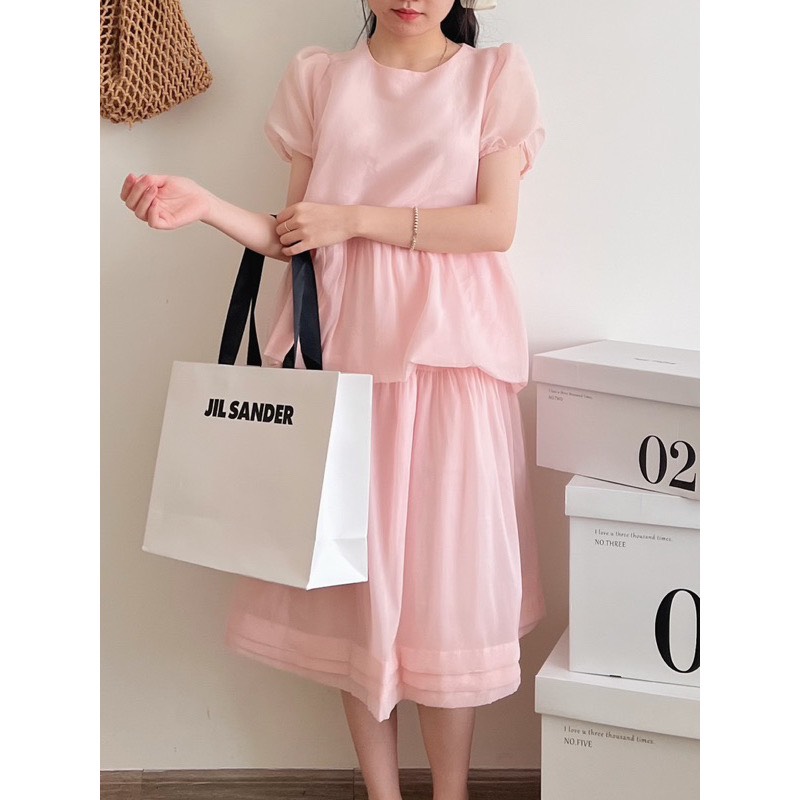 Set áo peplum cổ tròn tay bồng mix chân váy xoè sang chảnh