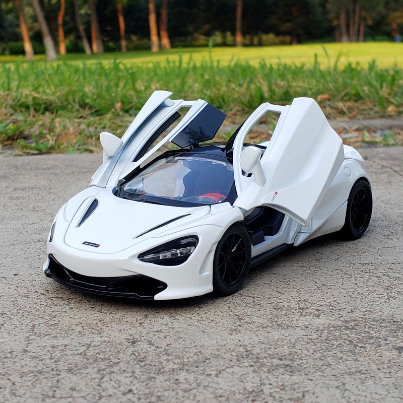 Mô hình xe McLaren 720S 1:32 JF