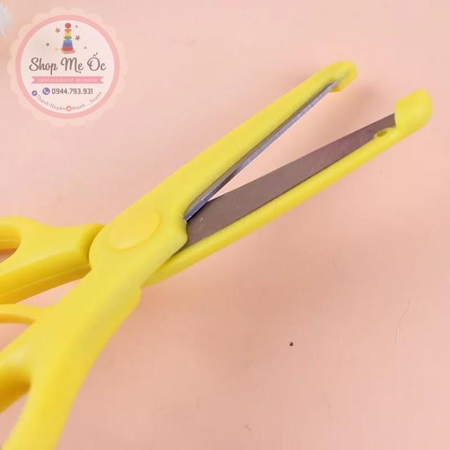Kéo tập cắt an toàn cho bé