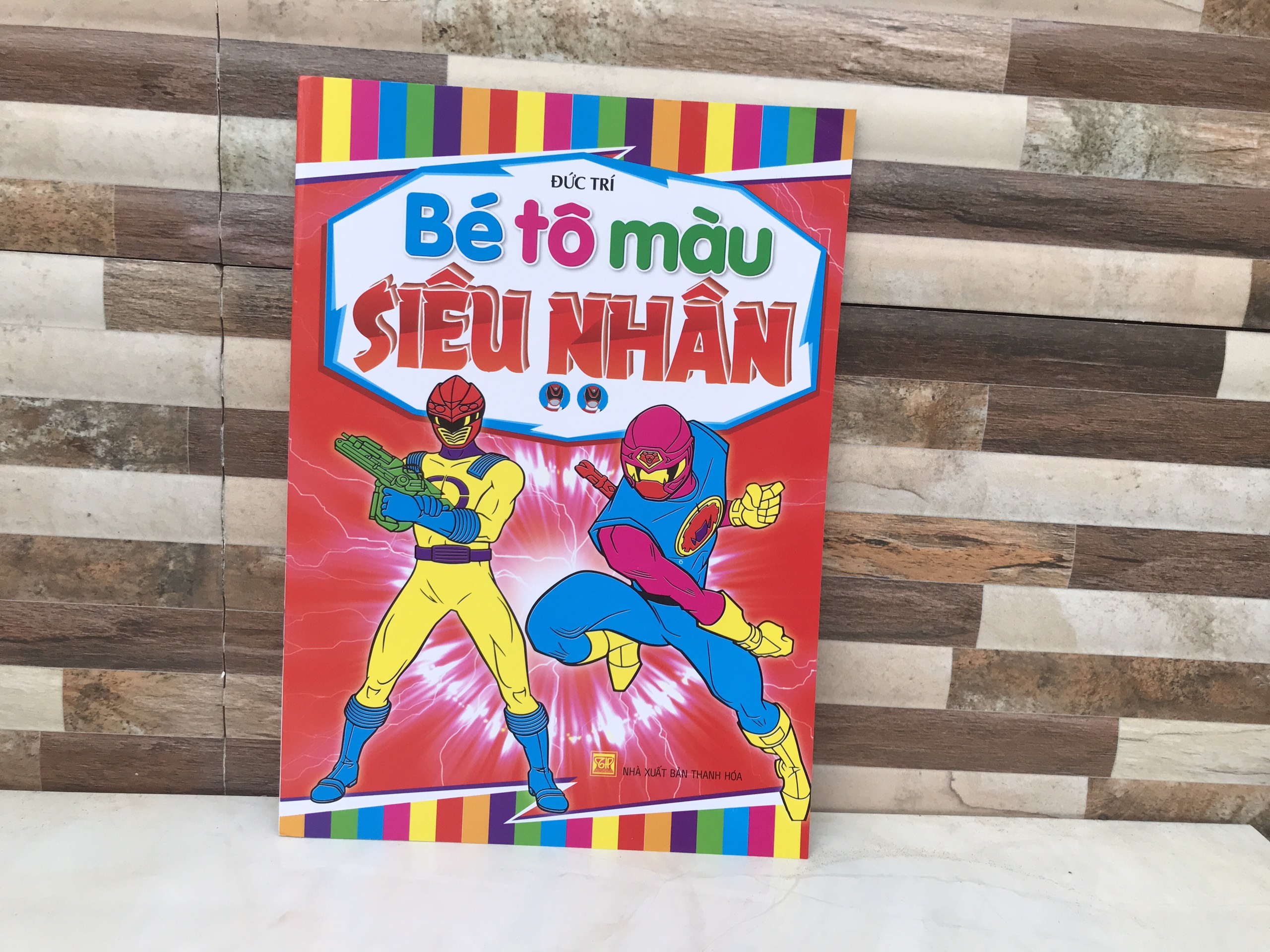 COMBO BÉ TÔ MÀU TAYO 4 QUYỂN