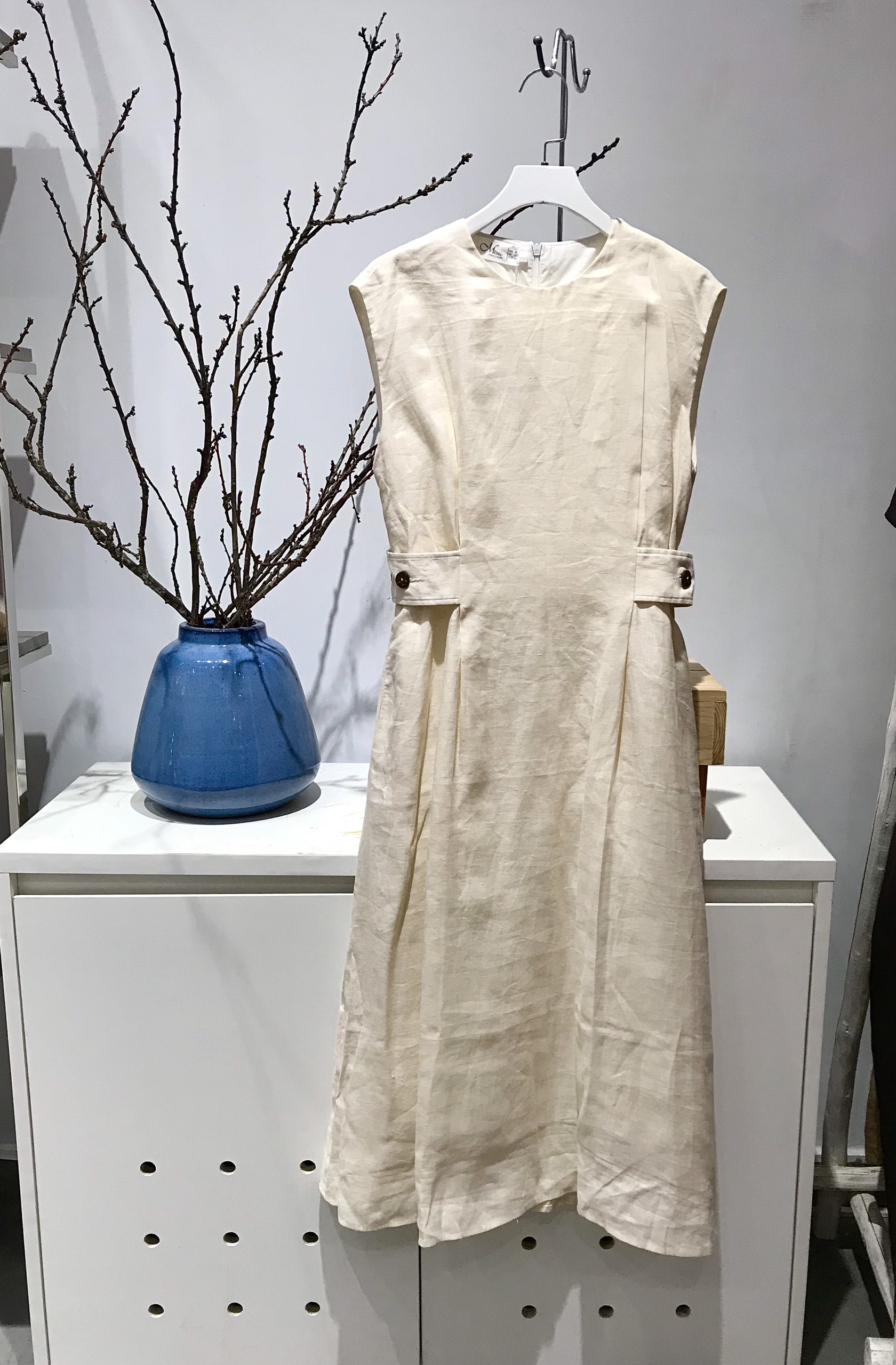 Đầm linen belt nút 2 bên ADELINE - MaxMessi