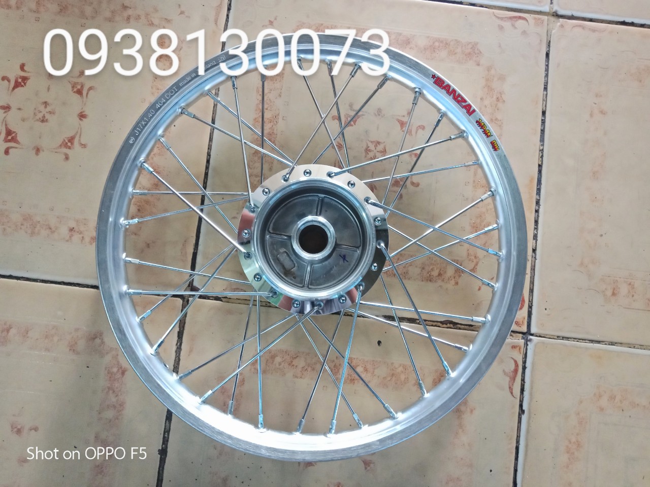 liên hệ qua số đt in trên sản phẩm
