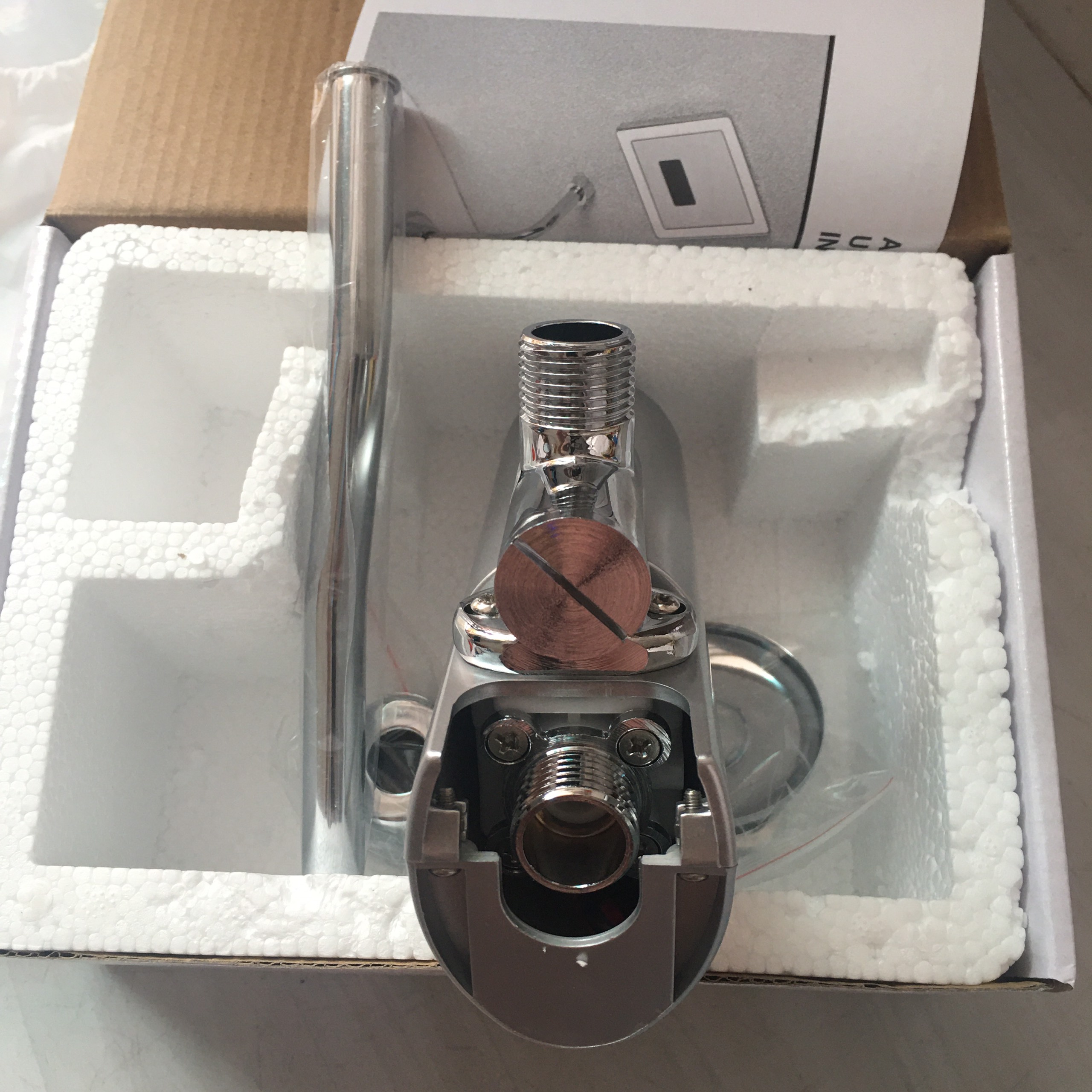 [HCM]van xả tiểu nam cảm ứng TC926106
