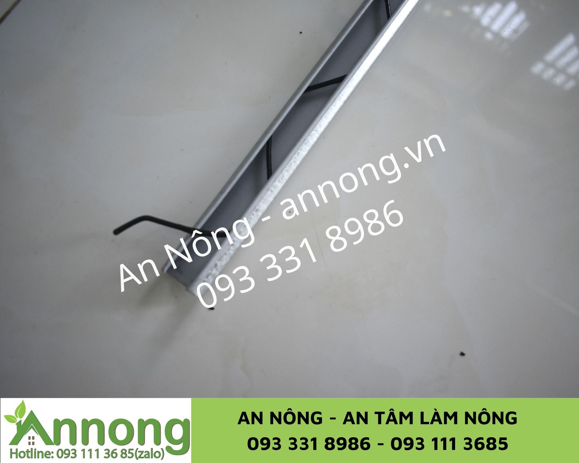 Combo 20m /30/50m Nẹp Ziczac Nhà Kính (Bao Gồm Nẹp C Và Lò  Xo Ziczac - tặng kèm ốc bắn nẹp)